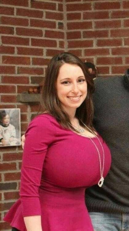 SAGGY TITS tube porn videos .